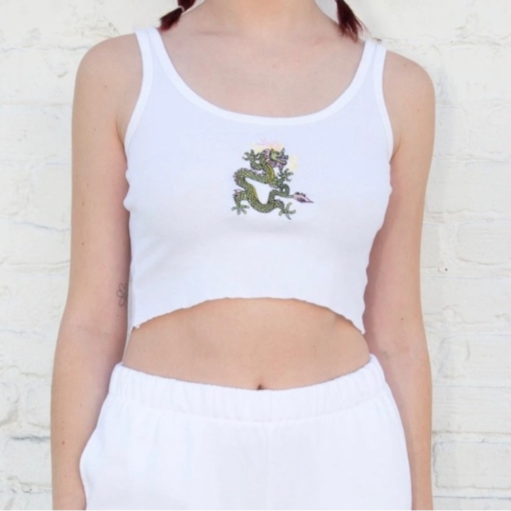Brandy Melville Cropped White Dragon Tank Top | One Size